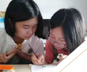 她