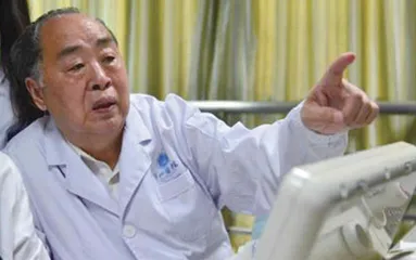 “超声之父”——王新房