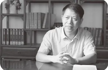 醉酒无眠抚长剑