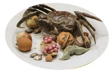 人在博物馆,很想吃文物5