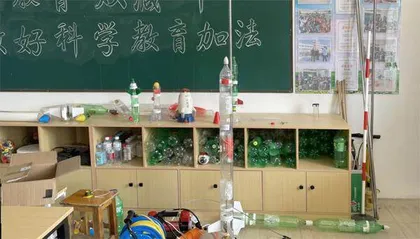 他在村小造火箭，背后有个“云端智囊团”