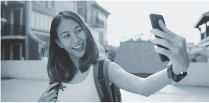 别让“美颜”掩盖真实的自我