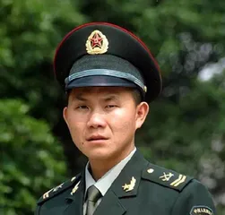 我的连长叫英雄
