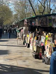 巴黎左岸的旧书摊