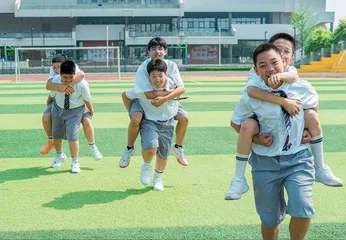 幸福来自桃李芬芳