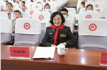 听孙奶奶讲雷锋的故事