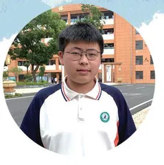 雪夜中那抹耀眼的黄 