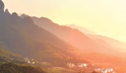 创作谈：在引经据典中成就语言大厦的“外美内实”