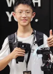 叫我UP主：青春与科技的撞击