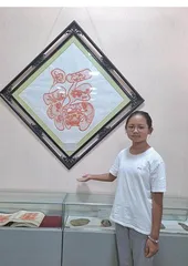 裁云“剪”水， 跃然“纸”上