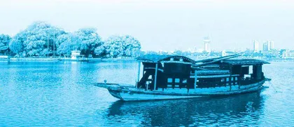 一叶红船开天地，“浙”里党员守初心