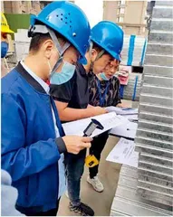 验房师:顶着威胁为房“体检”5