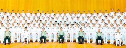 深化练兵备战 加快转型建设 全面提高部队现代化水平2