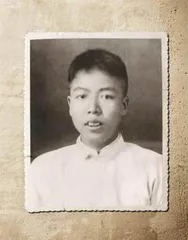 衣冠冢里的党章