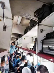 亲历者讲述:撤离路上难与暖3