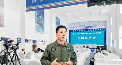 空中铁拳,御敌千里2