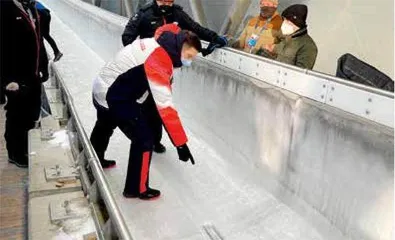 “雪游龙”上的速度与激情2