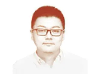 美国“治病”，殃及全球