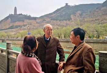 老兵吴桃柄,11岁去延安保卫毛主席5