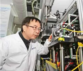 科学家,走到时代光环下3