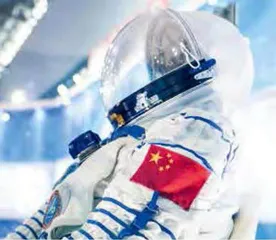 舱外航天服，世上最贵的衣服