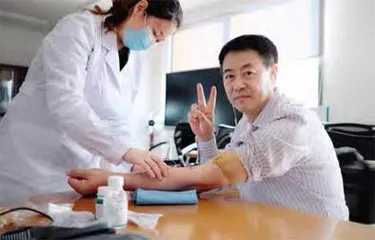 量产中国第一款上市疫苗1