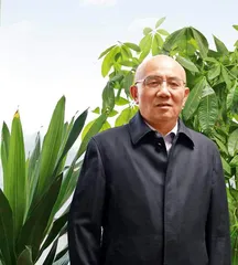 龙平平：把百年党史写进年轻人心里