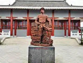 龙平平:把百年党史写进年轻人心里3