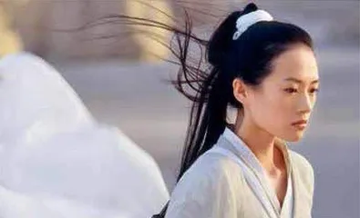 “新人导演”章子怡,在天上写诗3