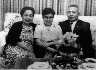 百岁李桓英,生命不息 工作不止3