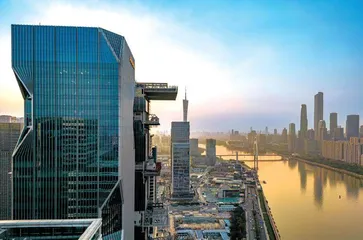 没有“国进民退”，两者都在成长