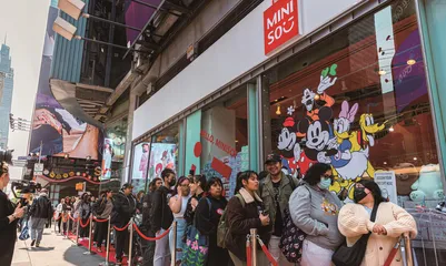 首个入驻纽约时代广场,为什么是名创优品?1