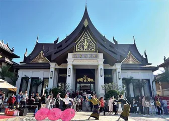 云南德宏:文旅火热中1
