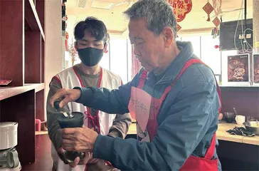 天津:帮爸妈找回记忆1