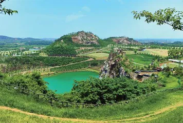 武汉:青山还复来1