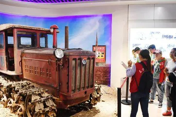 洛阳:现代唐风与工业文化1
