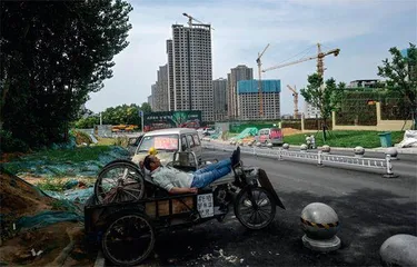 中国经济为何没有V字反转