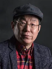 对话陈海汶：用影像给文字做历史参照，还给那个时代的人们以尊严