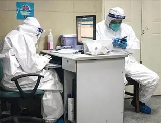 挥别三年新冠疫情2