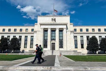美联储即将缩减债务，2022年通胀预计5%