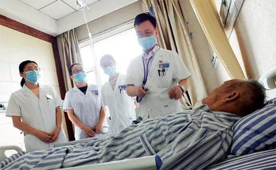 老年医学科:能否解决老年人看病难?1