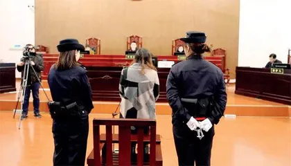 “校园餐”腐败频现背后1