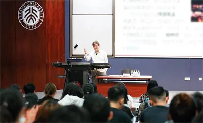 海闻:高等教育需要更多探索与改变1