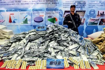 青少年为何成药物滥用“主力”?1