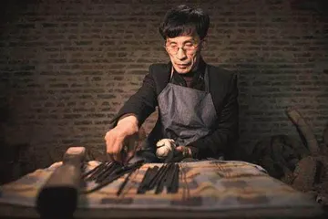 竹根雕技艺传承人——王清梅
