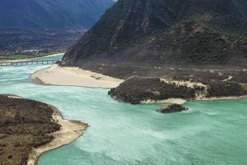 探秘雅鲁藏布大峡谷9