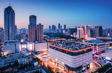 武汉：英雄之城迸发新活力