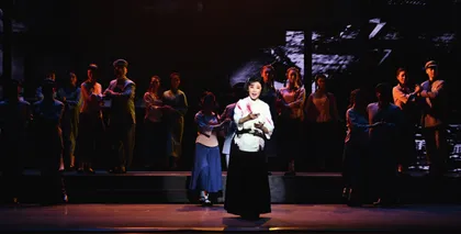 情动九天颂“骄杨”