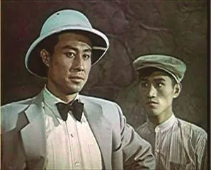 王心刚：从话剧到电影，93岁仍心系影坛2