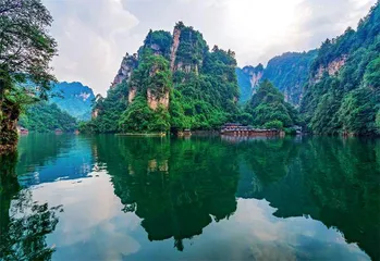 湘西冬日游凤凰　巧搭缆车赏天门